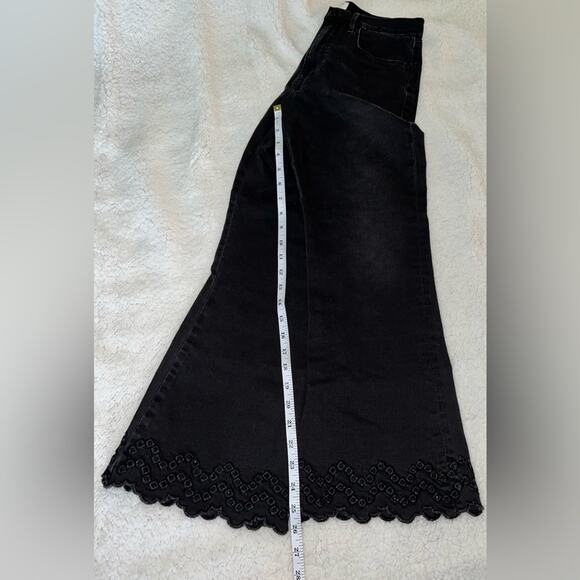 FRAME Eyelet - Hem Cropped Flared Jeans - Lacey - size 28 - F20 - Picture 8 of 12